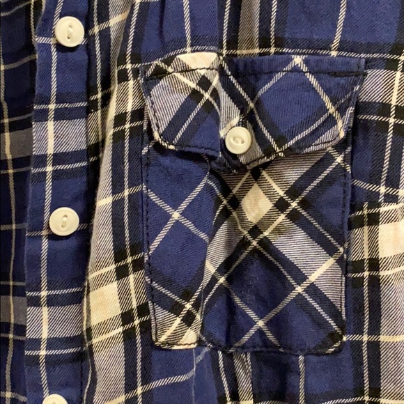 Shirt - Picture 3 of 3